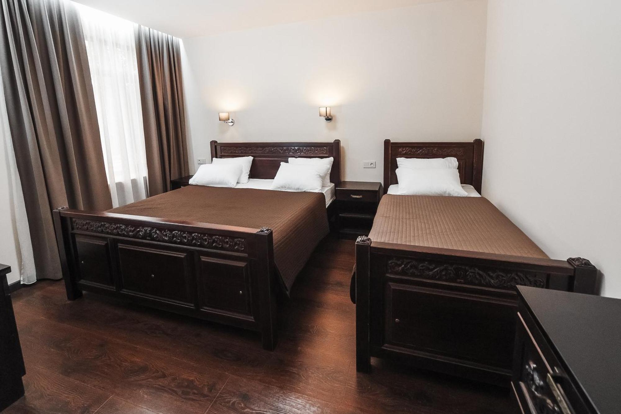 Dvin Hotel Pavlodar Exteriér fotografie