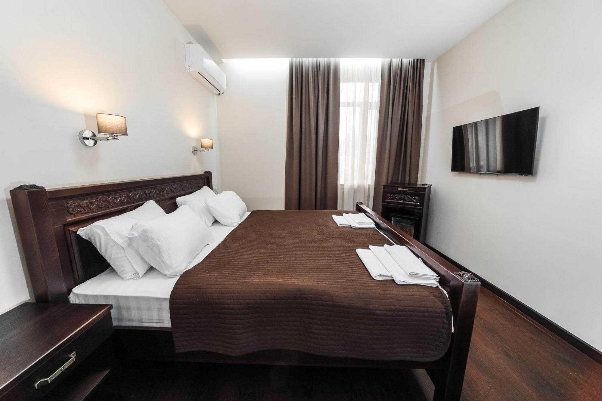 Dvin Hotel Pavlodar Exteriér fotografie