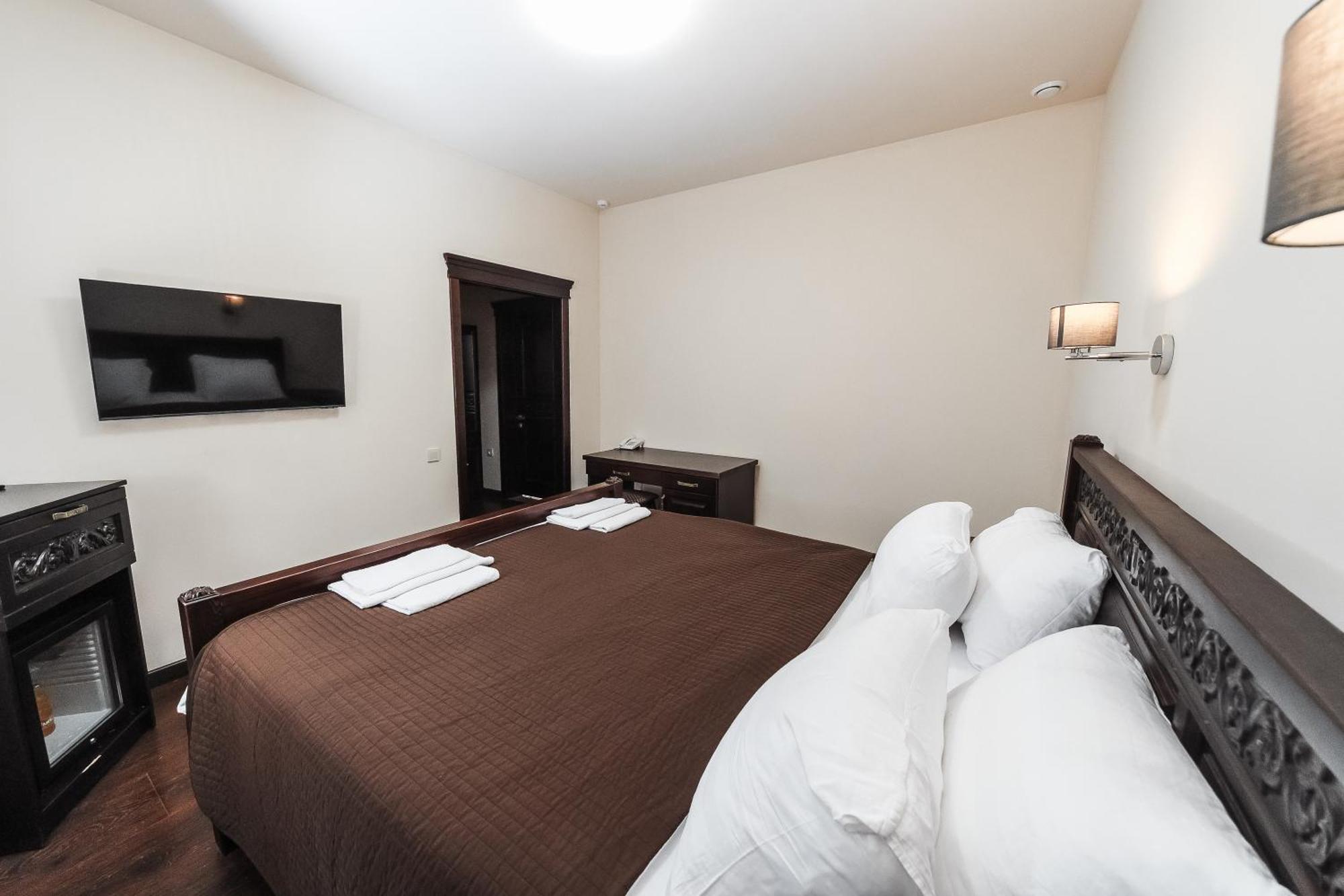 Dvin Hotel Pavlodar Exteriér fotografie