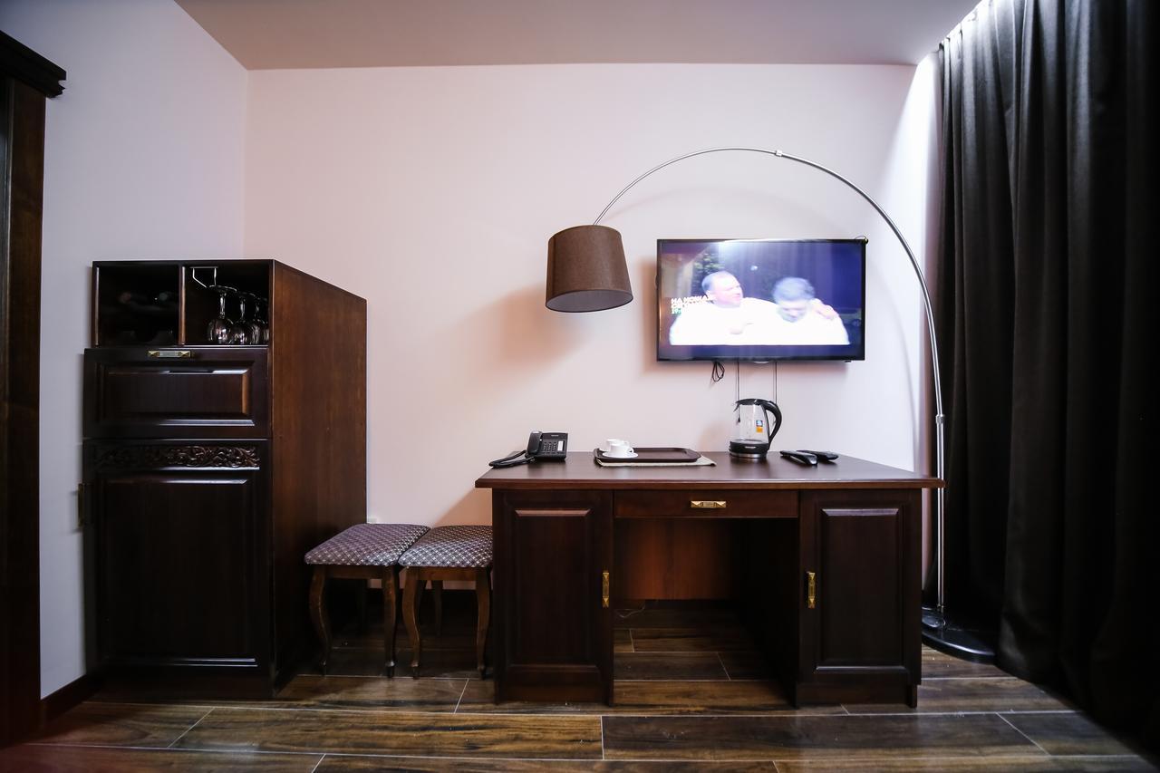 Dvin Hotel Pavlodar Exteriér fotografie