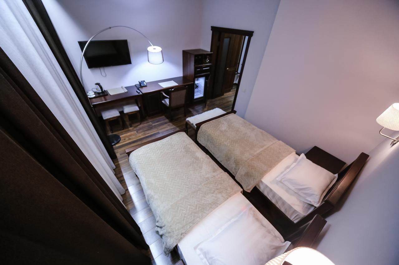 Dvin Hotel Pavlodar Exteriér fotografie