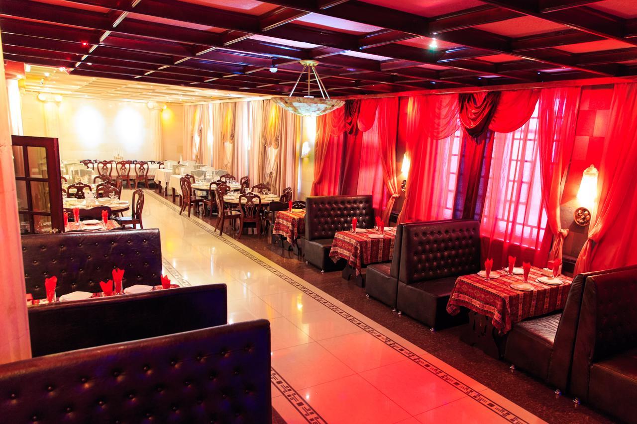 Dvin Hotel Pavlodar Exteriér fotografie