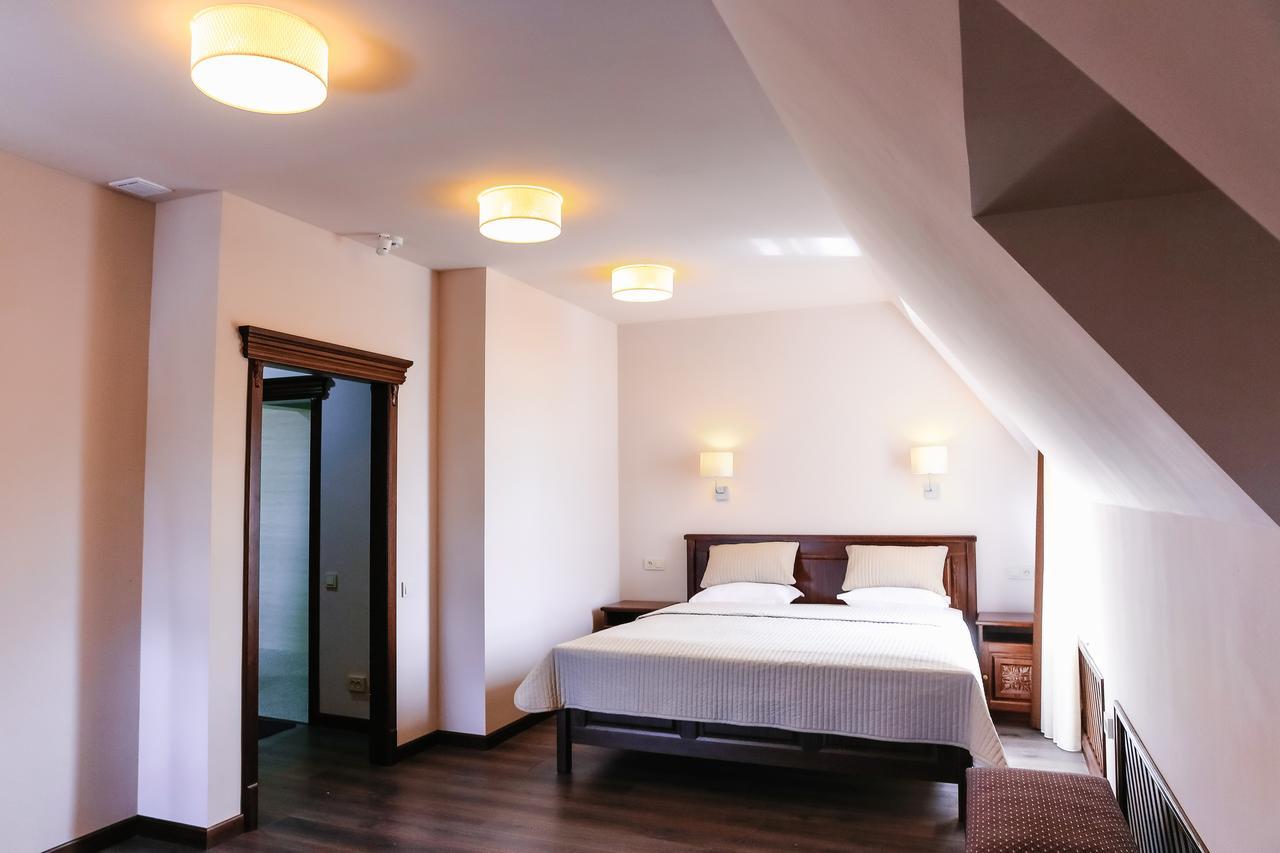 Dvin Hotel Pavlodar Exteriér fotografie